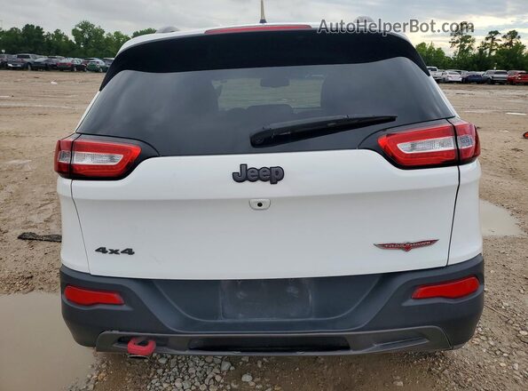 1C4PJMBS3GW334399 2016 JEEP CHEROKEE White Widok z tyłu