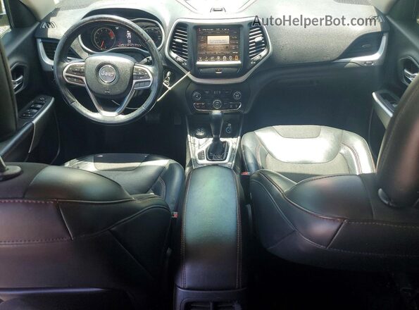 1C4PJMBS4HW569248 2017 JEEP CHEROKEE Black Dashboard view