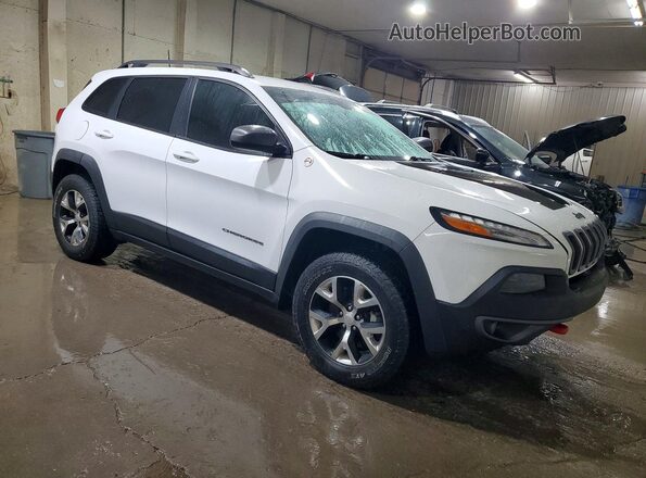 1C4PJMBS5HD237539 2017 JEEP CHEROKEE Белый Передняя правая четверть