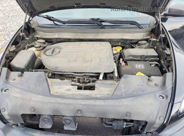 1C4PJMBS5HW555004 2017 JEEP CHEROKEE Black Rear interior view