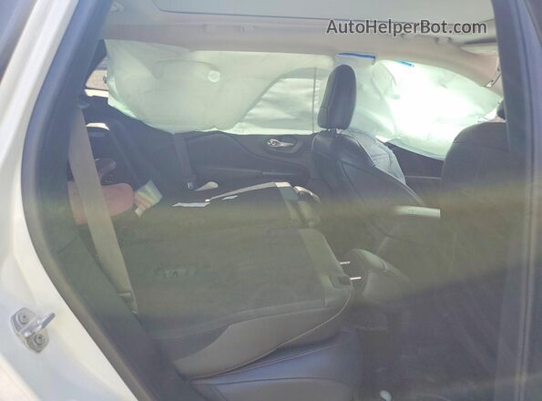 1C4PJMBS5HW563460 2017 JEEP CHEROKEE White უკანა სალონის ხედი