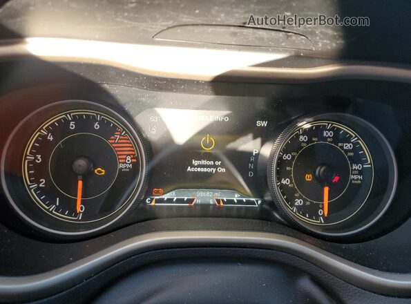 1C4PJMBS7HW647831 2017 JEEP CHEROKEE Бордовый Вид щитка приборов