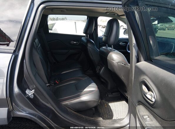 1C4PJMBS8GW151371 2016 JEEP CHEROKEE Gray Вид наклейки з VIN-кодом