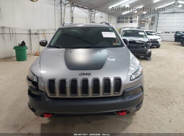 1C4PJMBS9HW571433 2017 JEEP CHEROKEE Gray ხელსაწყოთა პანელის ხედი