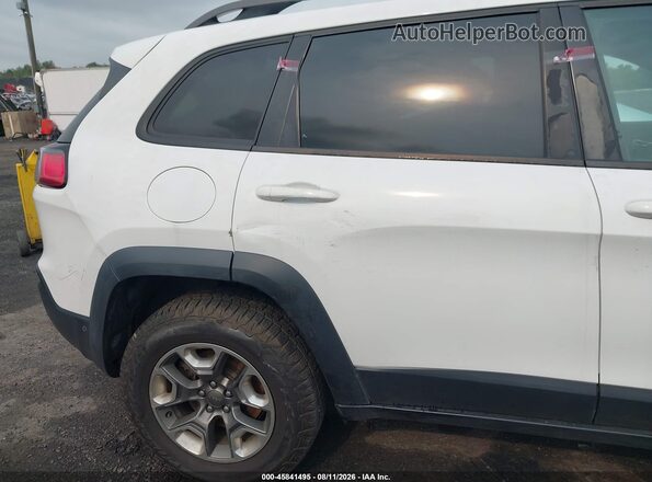 1C4PJMBX0KD113116 2019 JEEP CHEROKEE White 