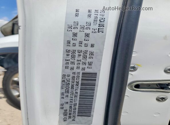 1C4PJMBX1KD429995 2019 JEEP CHEROKEE White 360 interior view