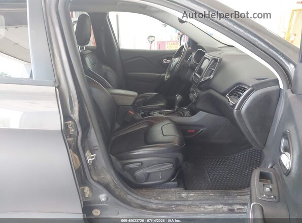 1C4PJMBX1LD643368 2020 JEEP CHEROKEE Gray Вид салону спереду