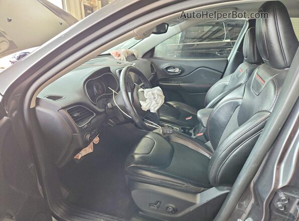 1C4PJMBX1MD129344 2021 JEEP CHEROKEE Gray Front interior view