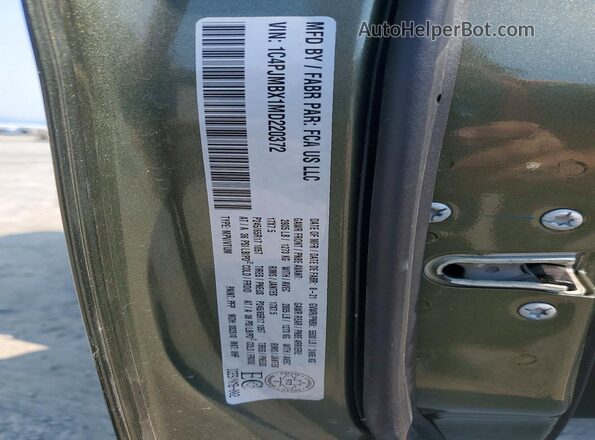 1C4PJMBX1MD220372 2021 JEEP CHEROKEE Green Widok wnętrza 360 stopni