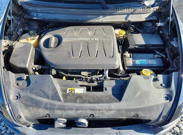 1C4PJMBX3JD546301 2018 JEEP CHEROKEE Black Engine compartment view