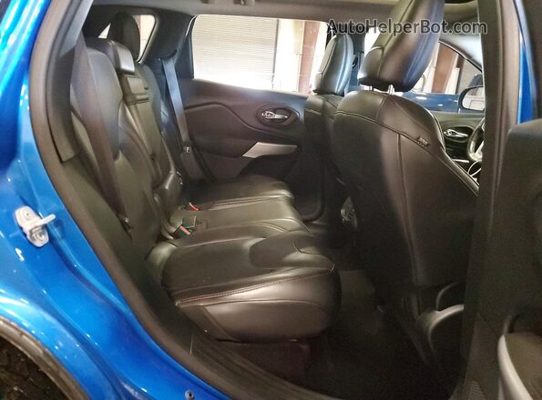 1C4PJMBX3JD550798 2018 JEEP CHEROKEE Blue Սալոնի հետևի տեսք