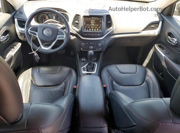 1C4PJMBX5JD559230 2018 JEEP CHEROKEE Black Dashboard view
