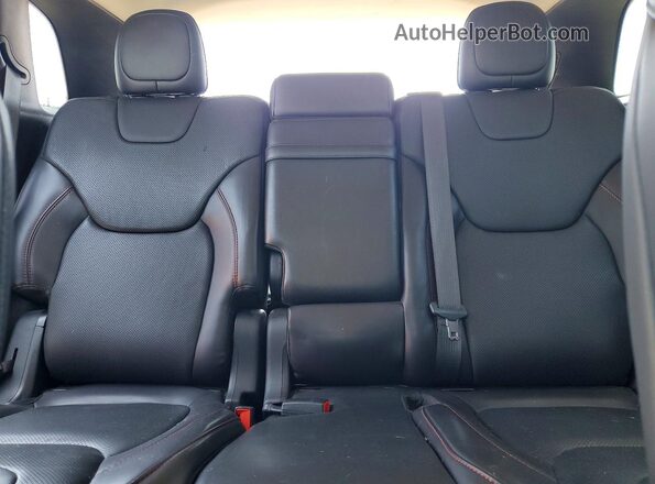 1C4PJMBX5JD559230 2018 JEEP CHEROKEE Black Rear seats view