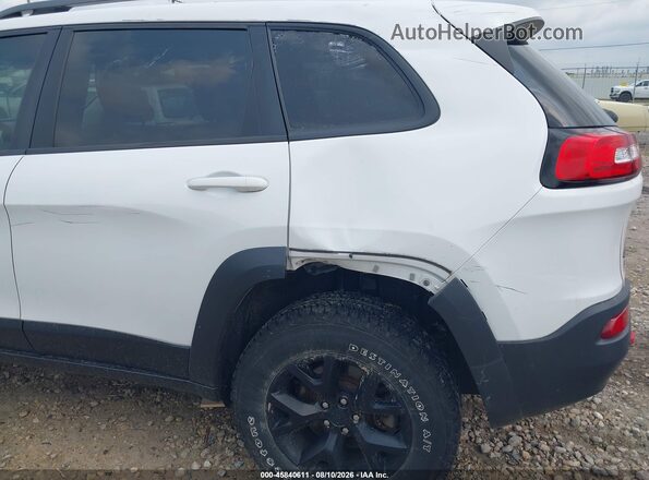 1C4PJMBX5JD603999 2018 JEEP CHEROKEE White Դիմացի տեսք