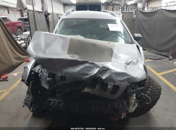 1C4PJMBX6LD637176 2020 JEEP CHEROKEE Gray Առջևի վահանակի տեսք