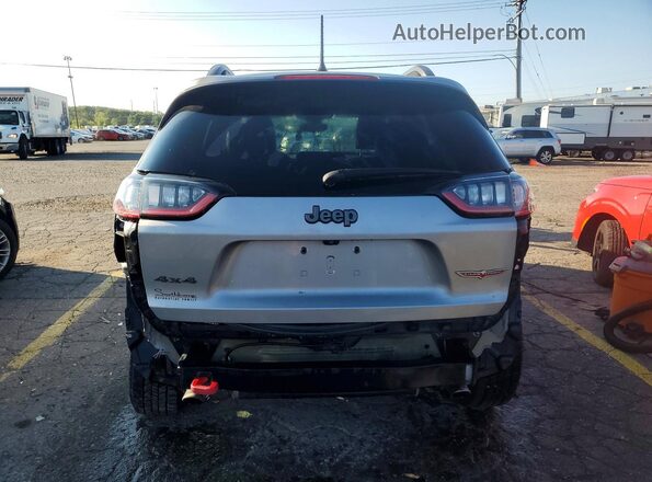 1C4PJMBX7KD189335 2019 JEEP CHEROKEE Silver Widok z tyłu