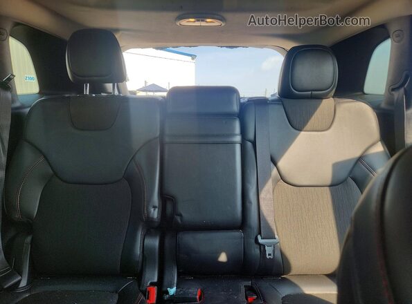 1C4PJMBX8JD521118 2018 JEEP CHEROKEE Белый Вид задних сидений