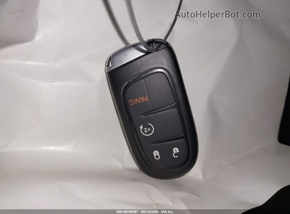 1C4PJMBX8LD643397 2020 JEEP CHEROKEE White Вид панелі приладів