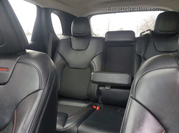 1C4PJMBX9MD113599 2021 JEEP CHEROKEE Black Widok tylnych siedzeń