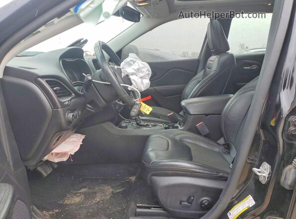 1C4PJMBX9MD113599 2021 JEEP CHEROKEE Black Widok wnętrza z przodu