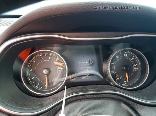 1C4PJMBXXKD137293 2019 JEEP CHEROKEE Black Instrument cluster view