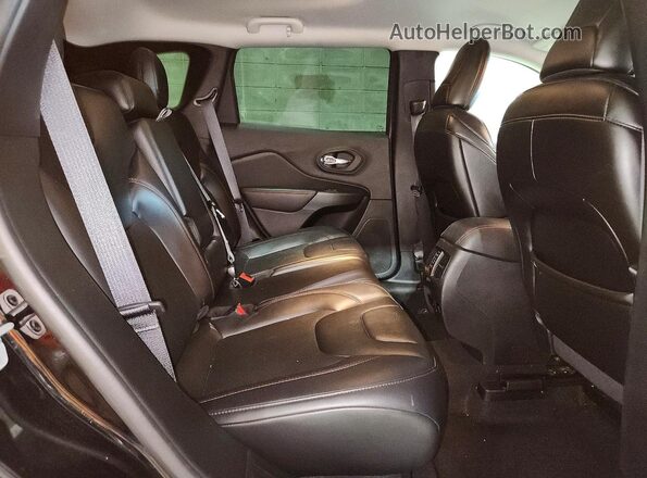 1C4PJMBXXKD477513 2019 JEEP CHEROKEE Black უკანა სალონის ხედი