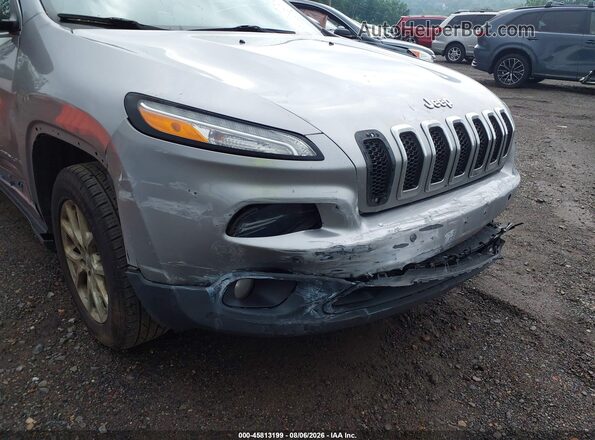 1C4PJMCB0GW267680 2016 JEEP CHEROKEE Silver Вид спереду