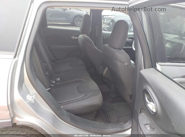 1C4PJMCB0GW267680 2016 JEEP CHEROKEE Silver Вид наклейки з VIN-кодом