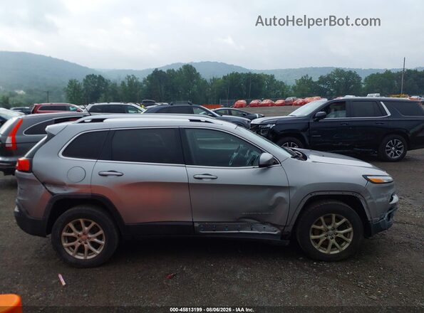 1C4PJMCB0GW267680 2016 JEEP CHEROKEE Silver Вид задньої частини салону