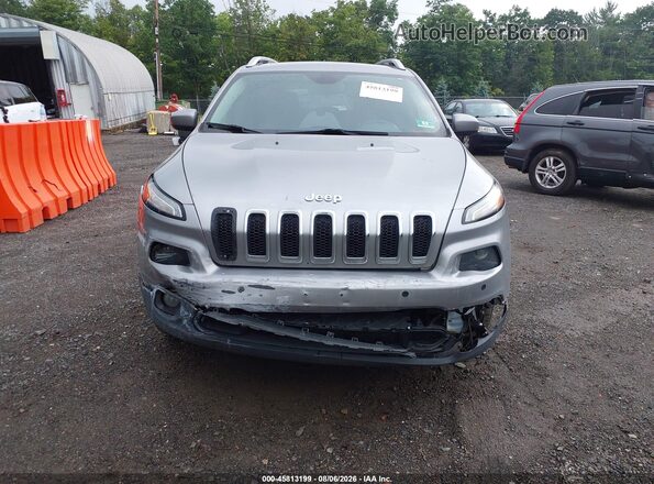 1C4PJMCB0GW267680 2016 JEEP CHEROKEE Silver Вид щитка приладів