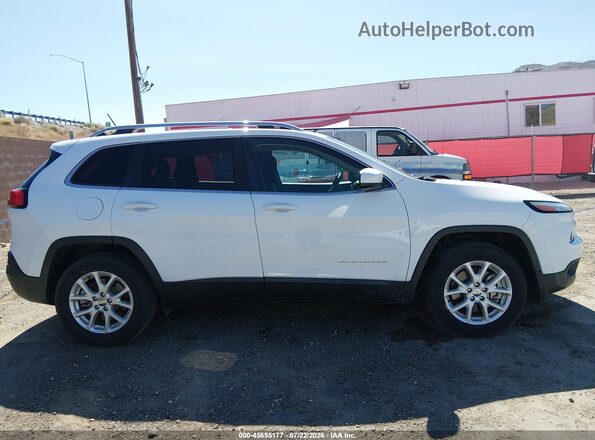 1C4PJMCB0JD528518 2018 JEEP CHEROKEE White Vista interior de 360 grados