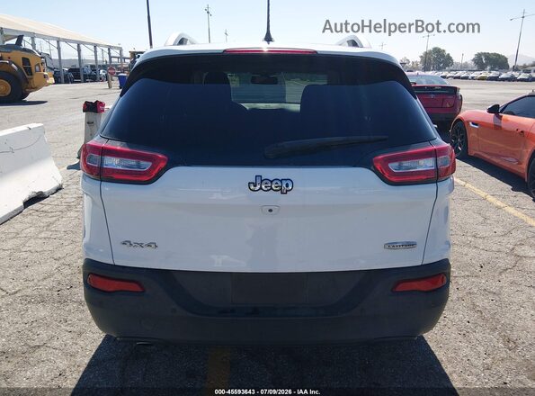 1C4PJMCB0JD528566 2018 JEEP CHEROKEE White 