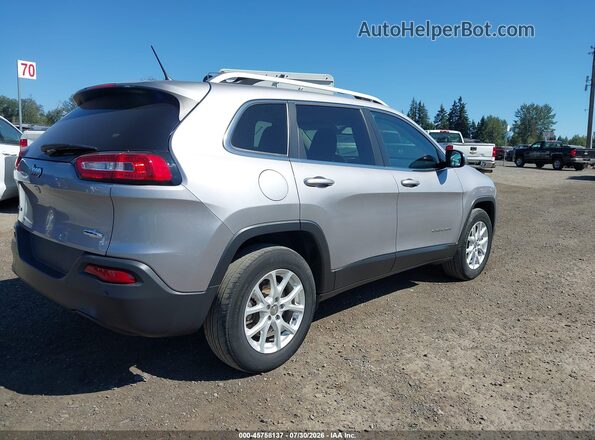1C4PJMCB0JD528602 2018 JEEP CHEROKEE Silver Задня права чверть