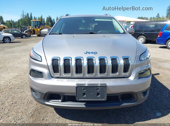 1C4PJMCB0JD528602 2018 JEEP CHEROKEE Silver Вид щитка приладів