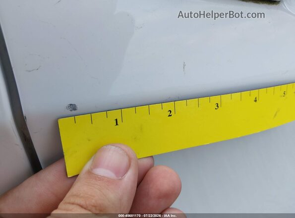 1C4PJMCB0JD528650 2018 JEEP CHEROKEE White Սարքավորումների վահանակի տեսք