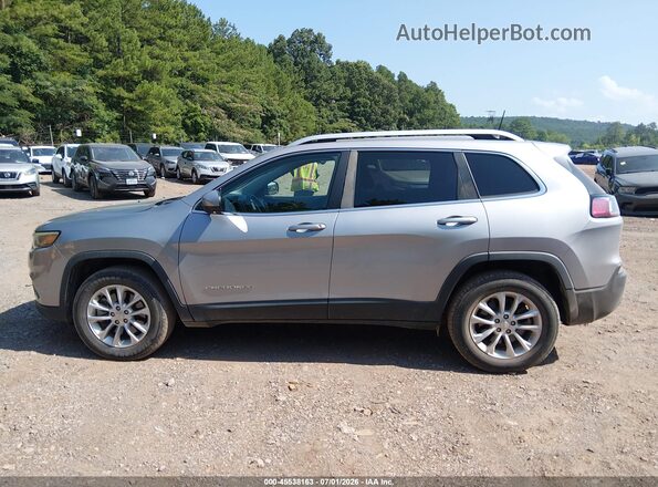 1C4PJMCB0KD450937 2019 JEEP CHEROKEE Silver Widok wnętrza 360 stopni