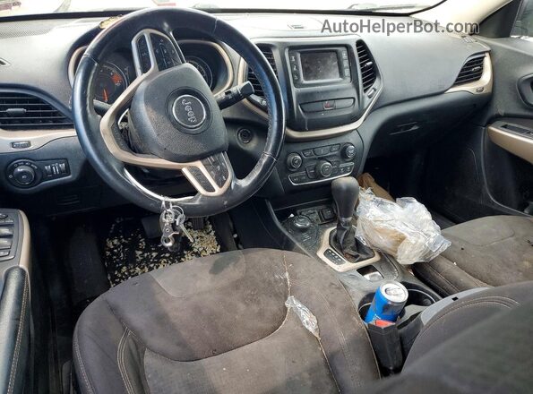 1C4PJMCB1HW609025 2017 JEEP CHEROKEE Gray Dashboard view