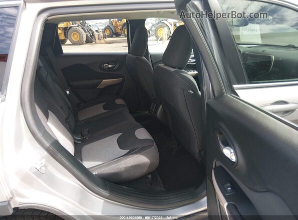 1C4PJMCB2JD528455 2018 JEEP CHEROKEE Silver Вид наклейки з VIN-кодом