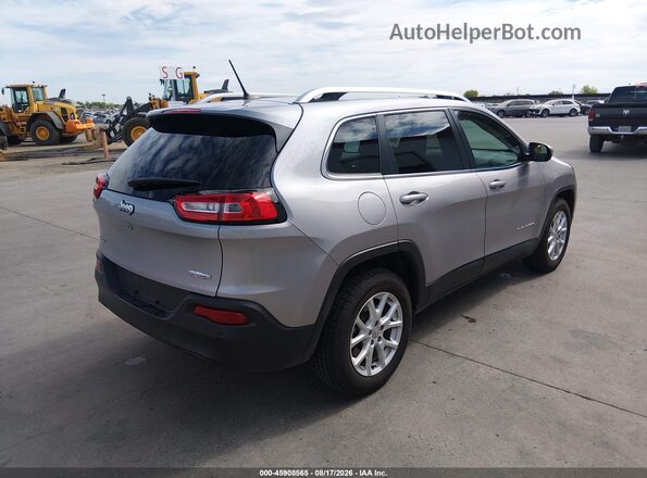 1C4PJMCB2JD528455 2018 JEEP CHEROKEE Silver Задня права чверть