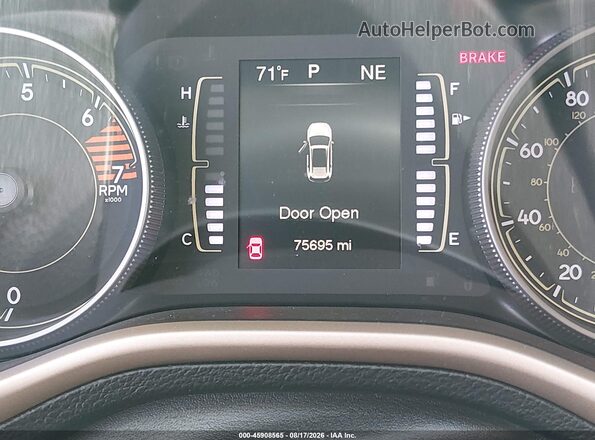 1C4PJMCB2JD528455 2018 JEEP CHEROKEE Silver 