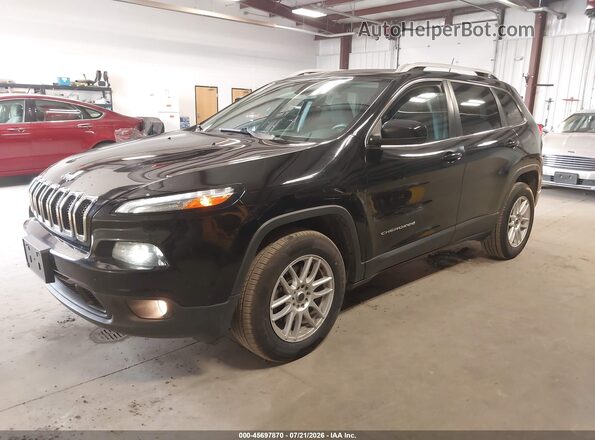 1C4PJMCB2JD528522 2018 JEEP CHEROKEE Черный Передняя левая четверть