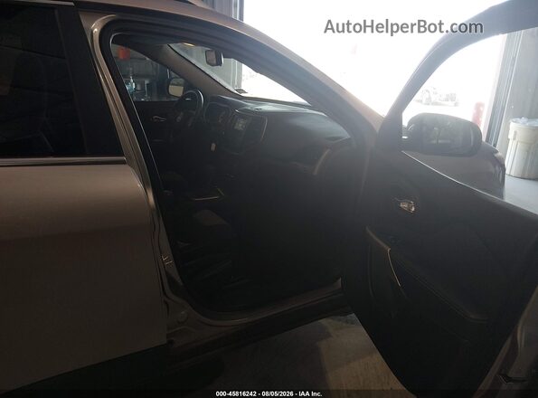 1C4PJMCB2JD559284 2018 JEEP CHEROKEE Gray Вид салону спереду