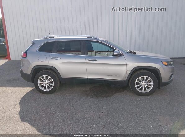1C4PJMCB2KD449434 2019 JEEP CHEROKEE Gray Vista interior trasera