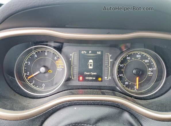 1C4PJMCB3HW564735 2017 JEEP CHEROKEE Gray Widok zestawu wskaźników