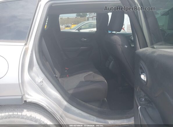 1C4PJMCB3KD341176 2019 JEEP CHEROKEE Silver VIN კოდის სტიკერის ხედი