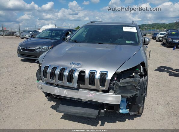 1C4PJMCB4GW218661 2016 JEEP CHEROKEE Silver Front view