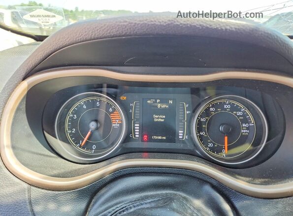 1C4PJMCB4HW657599 2017 JEEP CHEROKEE White Widok zestawu wskaźników