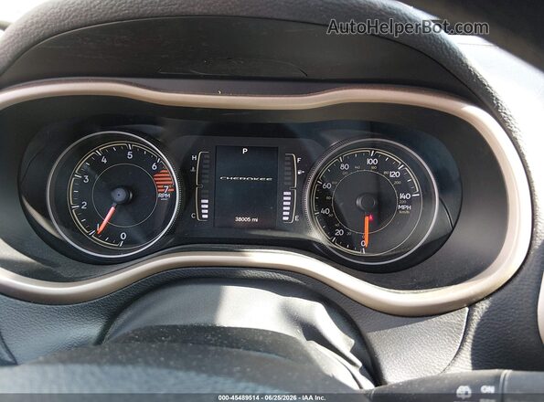 1C4PJMCB4JD528473 2018 JEEP CHEROKEE White Вид задніх сидінь
