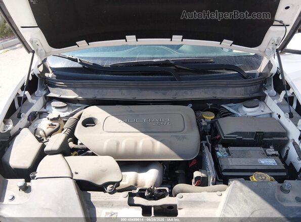 1C4PJMCB4JD528473 2018 JEEP CHEROKEE White Вид ззаду