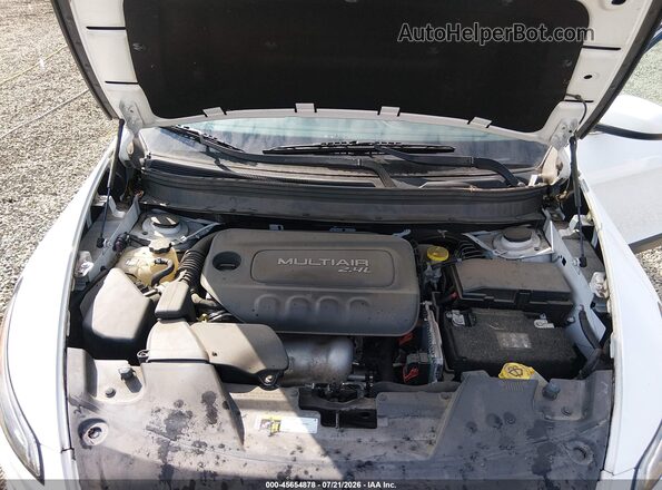 1C4PJMCB4JD528652 2018 JEEP CHEROKEE White უკანა ხედი